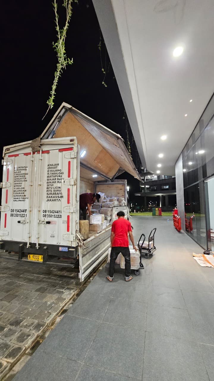 PSM Transport - Solusi Logistik Terpercaya untuk Bisnis Anda